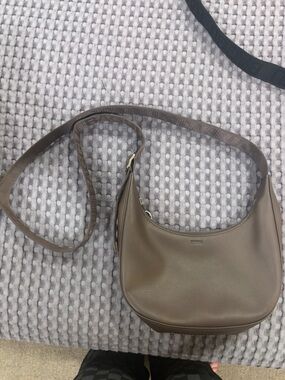 BAGGU  Brown recycled Leather small crescent